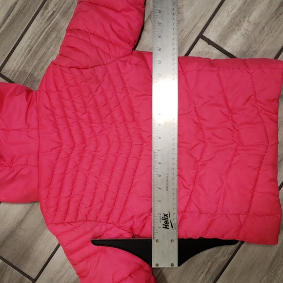 Girls Champion winter pink coat. - Picture 11 of 16